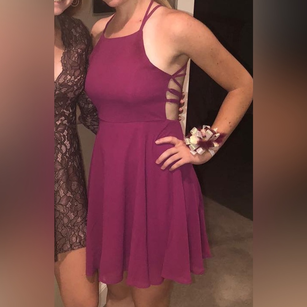 Lulu's Chic Magenta Backless Dress